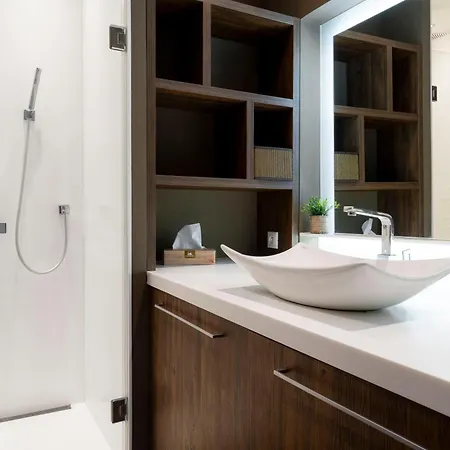 Karolina Apartment *